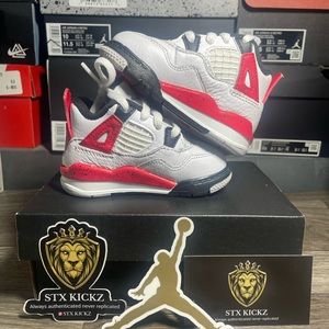 Jordan 4 red cement 4C